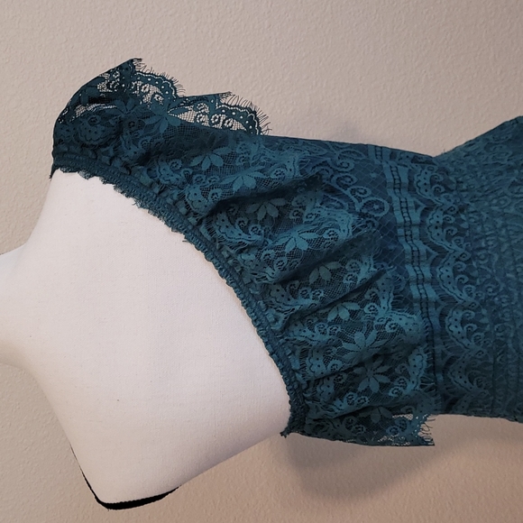 Green Side Shoulder Lace Dress M - Picture 4 of 7
